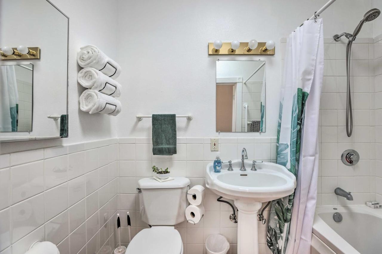 Cozy And Relaxing Eloy Apartment With Pool Access Luaran gambar